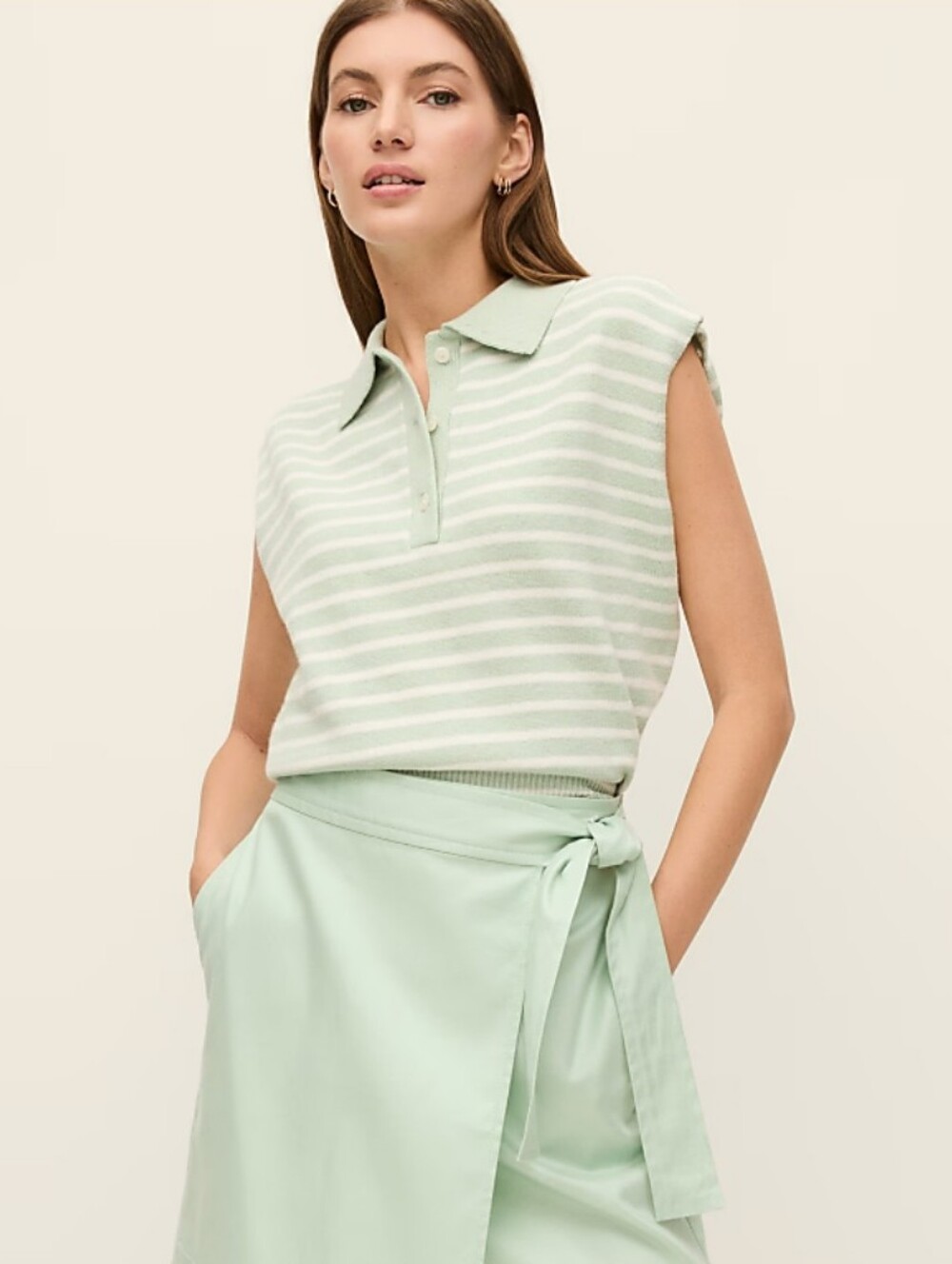 NEW Ann Taylor Green Cream Stripe Sweater Vest M